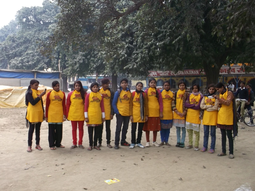 Zandu Sona Chandi Chyawan Plus Door to Door Activity in Gorakhpur, UP